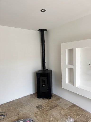 Photo de Mf kv rénovation habitat: Ramoneur Couvreur à Garat (16410)