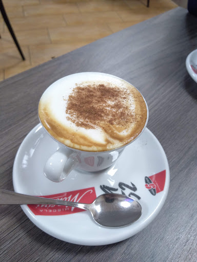 Bar Atti's - Visual
