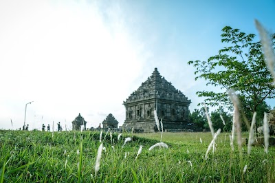 photo of Candi Ijo