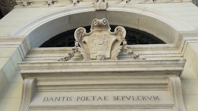 Basilique Saint - Apollinaire - le - Neuf