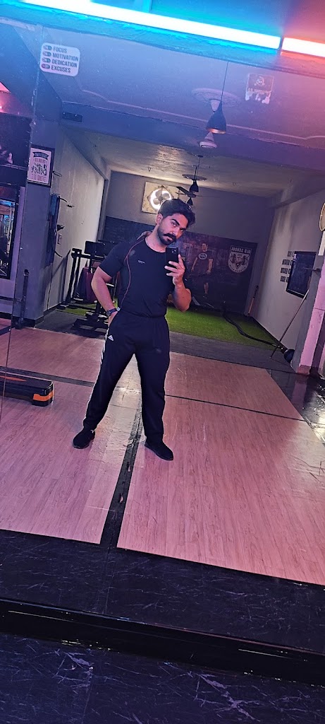 Old School Fitness Club