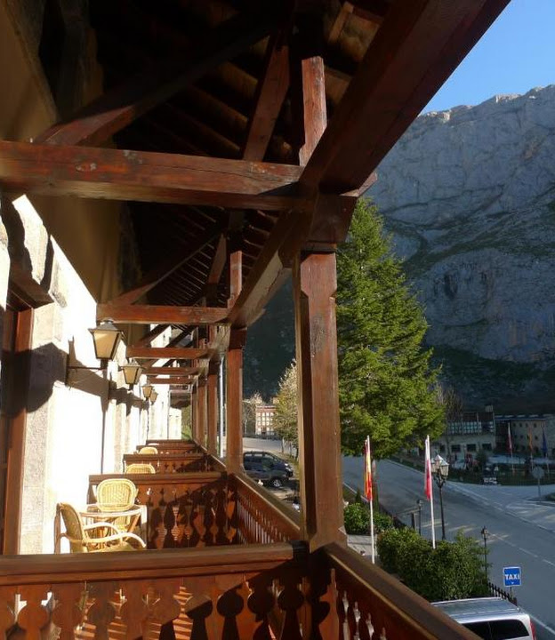 Camping El Redondo Picos Europa - Google Hoteles