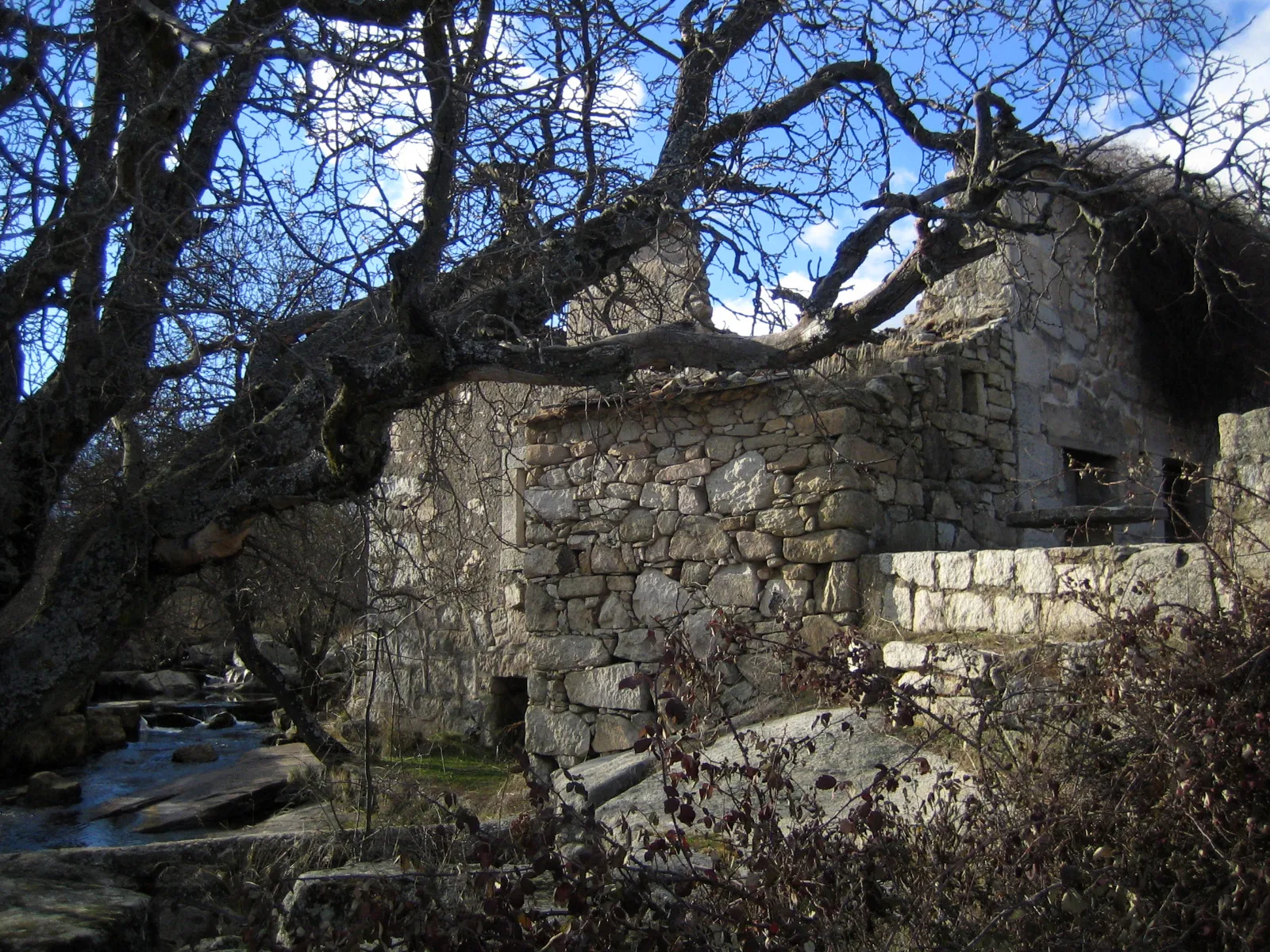 Alojamientos Rurales Lozoyuela