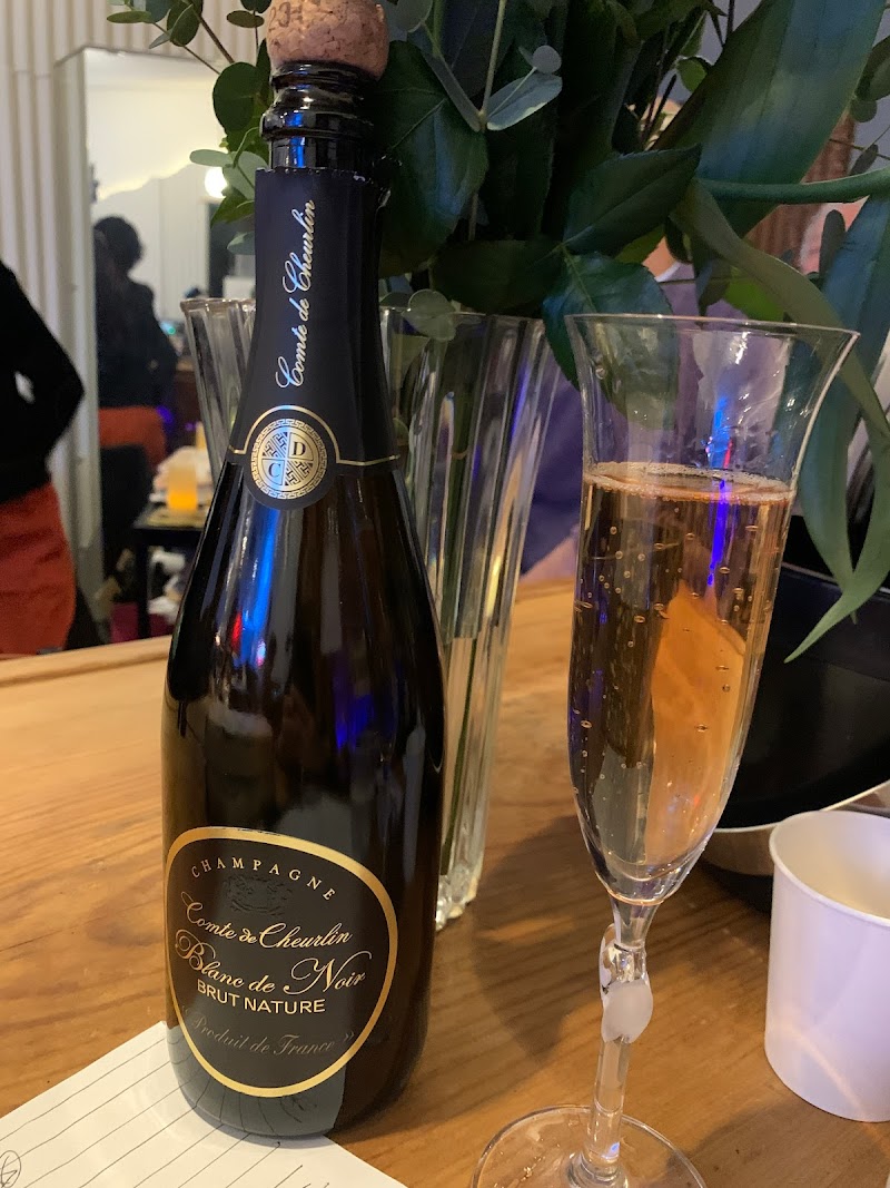 アミューズメントライブカフェ トニカ