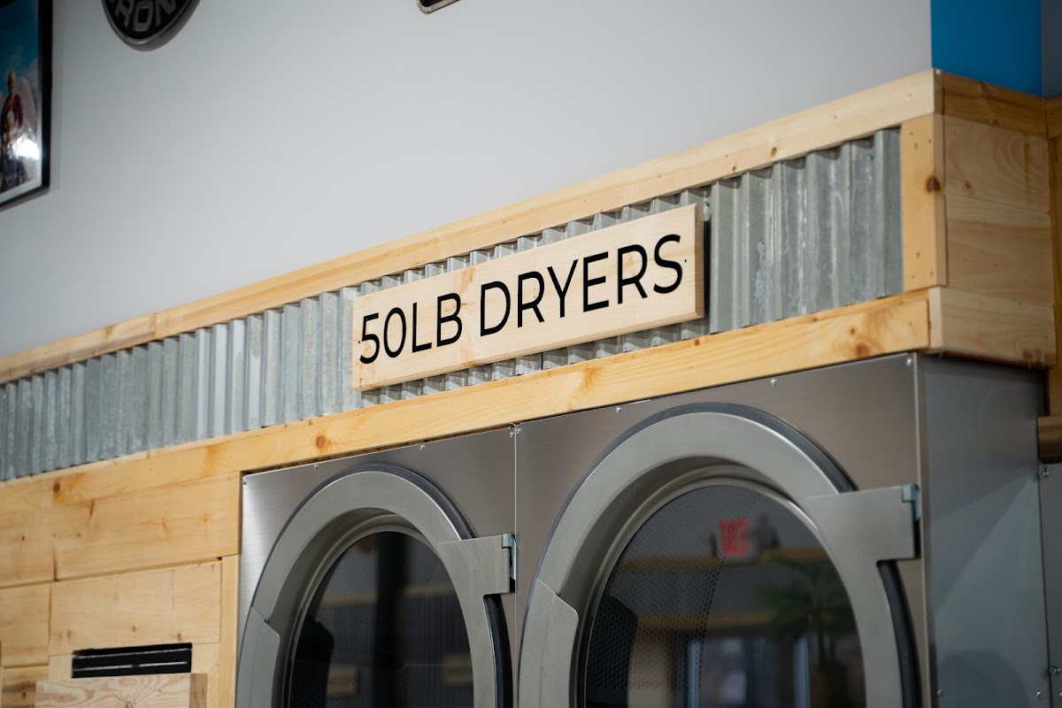 Super Fresh Laundry facility with washing machines in Hartford