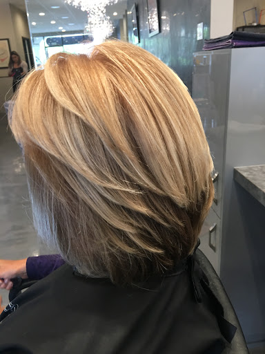 Curtis Michaels Hair Salon - Thumbnail