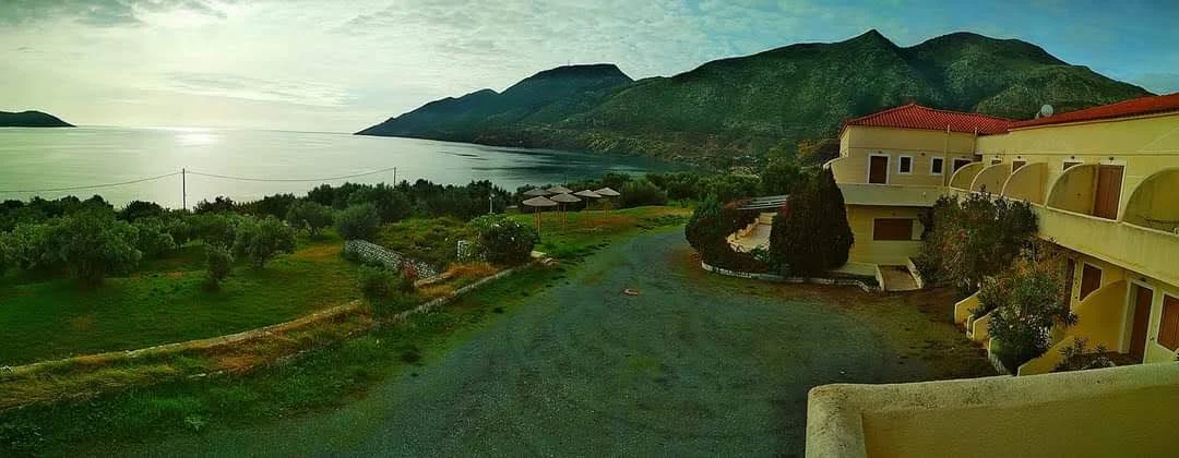Skoutari Beach Hotel