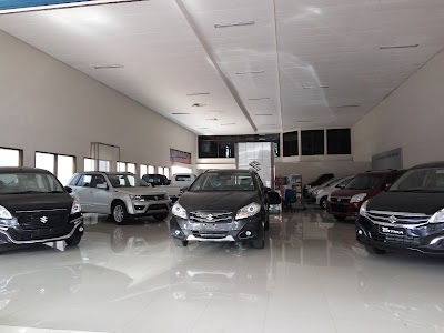 Photos of Dealer Suzuki Malang