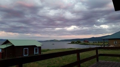 Moose Bay Cabins