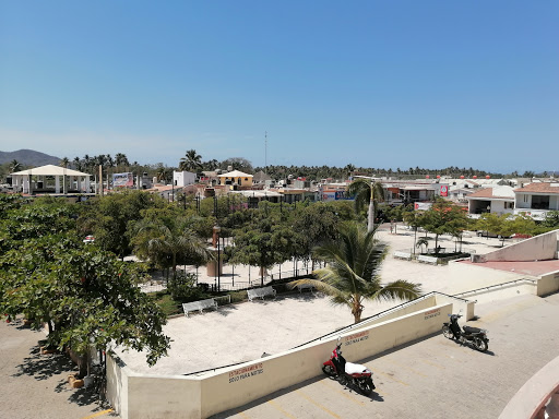 Cihuatlán Garden Gallery - Mexico