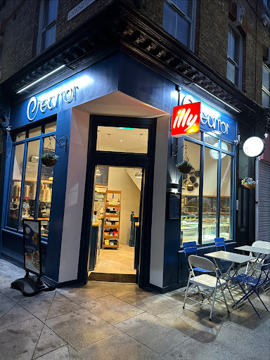 Creamor Cafe