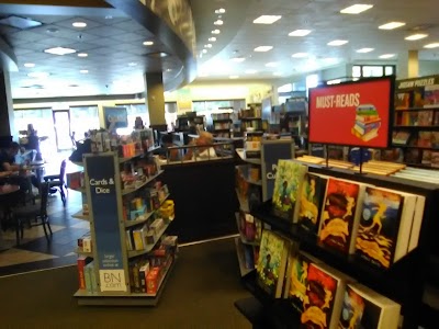 Barnes & Noble