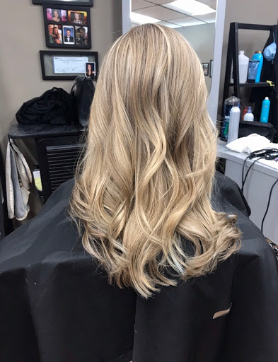Cottage Cuts Salon - Thumbnail