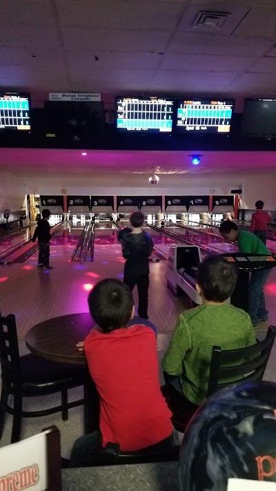 Lucky Strike Lanes