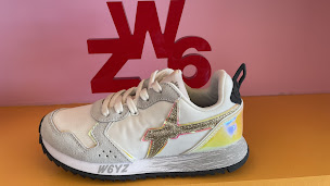 Photo n°23 de Les P'tits Lascars chaussures BB , Enfants , Junior /Périphérie Toulouse à Tournefeuille (Magasin de chaussures)