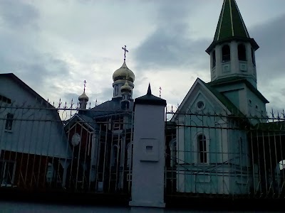 Photos of Svyato-Troitskiy Kafedral'nyy Sobor