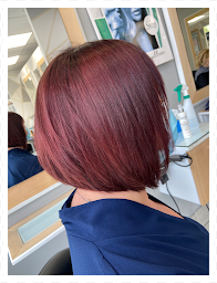 Photo n°12 de Hair Look Coiffure - Coiffeur mixte, Lissage brésilien - Bordeaux à Gradignan (Salon de coiffure)