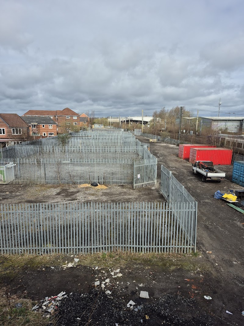 getYards Warrington photo 2