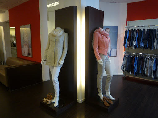 Outlet RoFa Fashion Group Faller GmbH & Co KG - Thumbnail