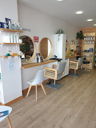 Photo n°10 de Nomélie Beauté à La Bernerie-en-Retz (Salon de coiffure)