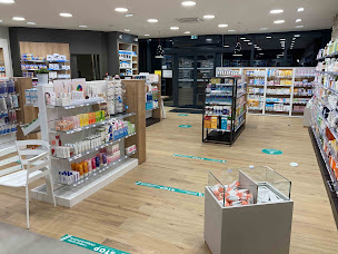 Photo n°2 de Pharmacie de Theix à Saint-Genès-Champanelle (Pharmacie)