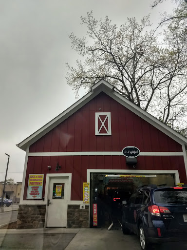 Moo Moo Express Car Wash - Clintonville - Thumbnail