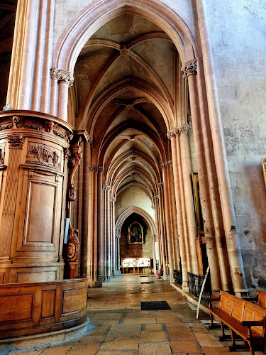 Comentarii opinii despre Église Saint-Michel