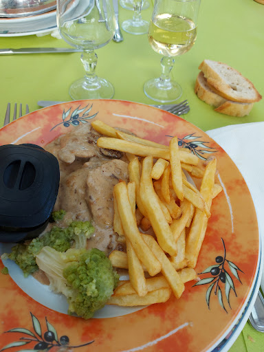 Photo 2 - Burger & Co