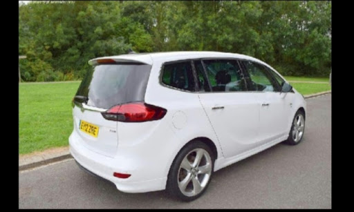 Stafford & Stone Airport Transfers - Thumbnail