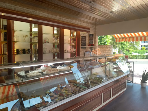Maison Le Doux
