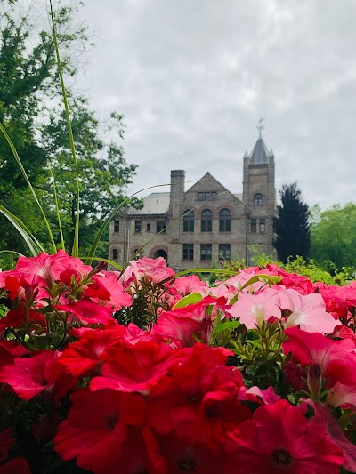 Courthouse Center for the Arts