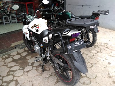 Photos of Kucay Indonesia Faqih Motoshop