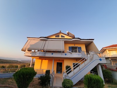 Villa LLeshi