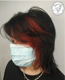 Photo n°19 de INSTANT COIFFURE avec Sylvie (Coiffeuse à domicile) à Aulnay-sous-Bois (Salon de coiffure)