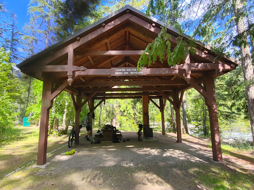 Kokanee Provincial Park - Holt Cyclist Shelter Campground