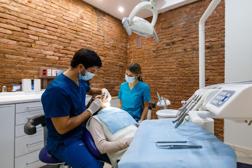 Muro Clínica Dental Barcelona