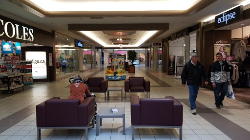 Lloyd Mall - Visual
