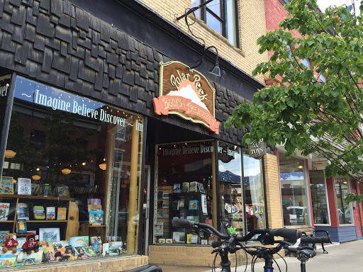 Polar Peek Books - Canada