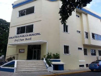 Photos of Biblioteca P&uacute;blica Municipal Prof. Juan Bosch