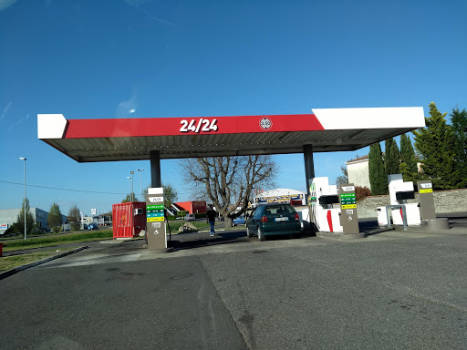 Station Service Intermarche La Salvetat St Gille - Thumbnail