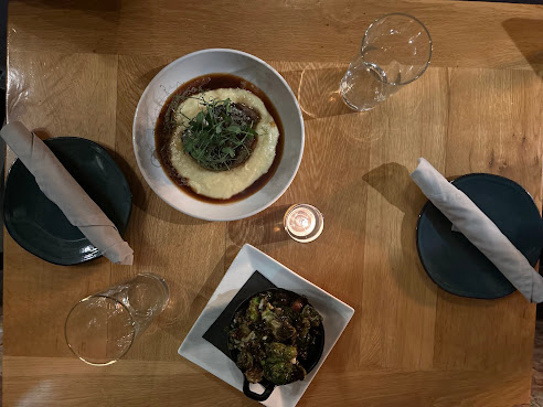 Rootstock Restaurant & Bar by null