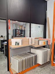 Photo n°5 de POINT.P - Valognes à Valognes (Magasin de peinture)