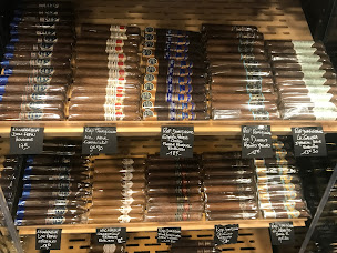 Photo n°5 de Tabac Presse de la Place d'Armes à Rodez (Bureau de tabac)