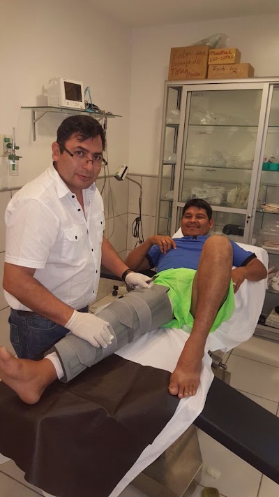 Photos of Dr. Walter Cueto Vargas - Traumatologia - Ortopedia - Artroscopia - Santa Cruz - Bolivia