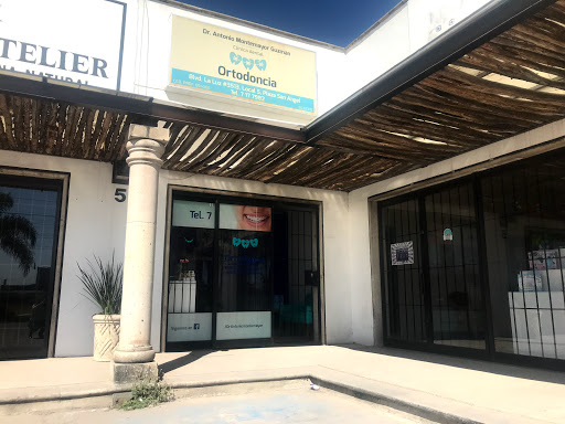 Clinica dental DR Antonio Montemayor Guzman - Thumbnail