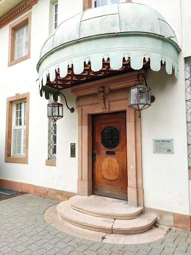Villa Menge