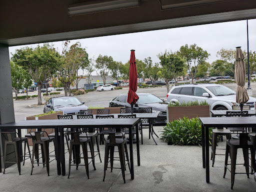 CORNER TABLE - Visual