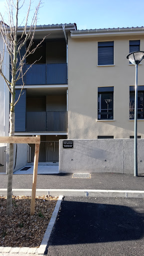 LAURENCE BACHE VALETTE