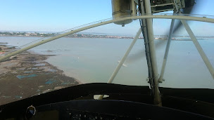 Photo n°20 de AIR FLY 17 à Saint-Just-Luzac (École)