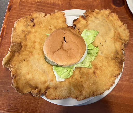 Auburn's Town Tavern - Thumbnail